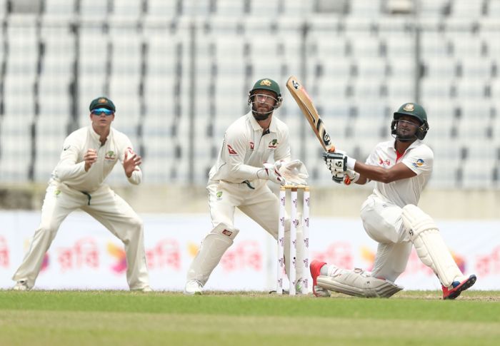 ১০ রানে ৩ উইকেট পড়ে যাওয়ার পর নেমেও মাত্র ৬৫ বলে ফিফটি করে ফেলেছিলেন সাকিব আল হাসান। ছবি: এএফপি